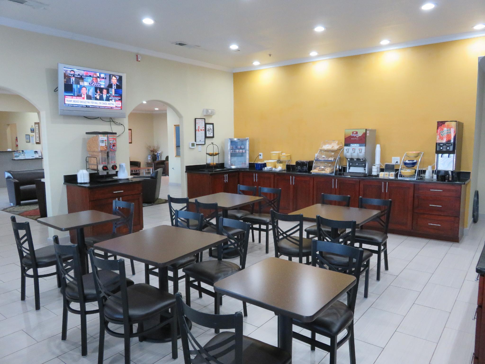 Days Inn By Wyndham Near Seaworld Сан Антонио Екстериор снимка
